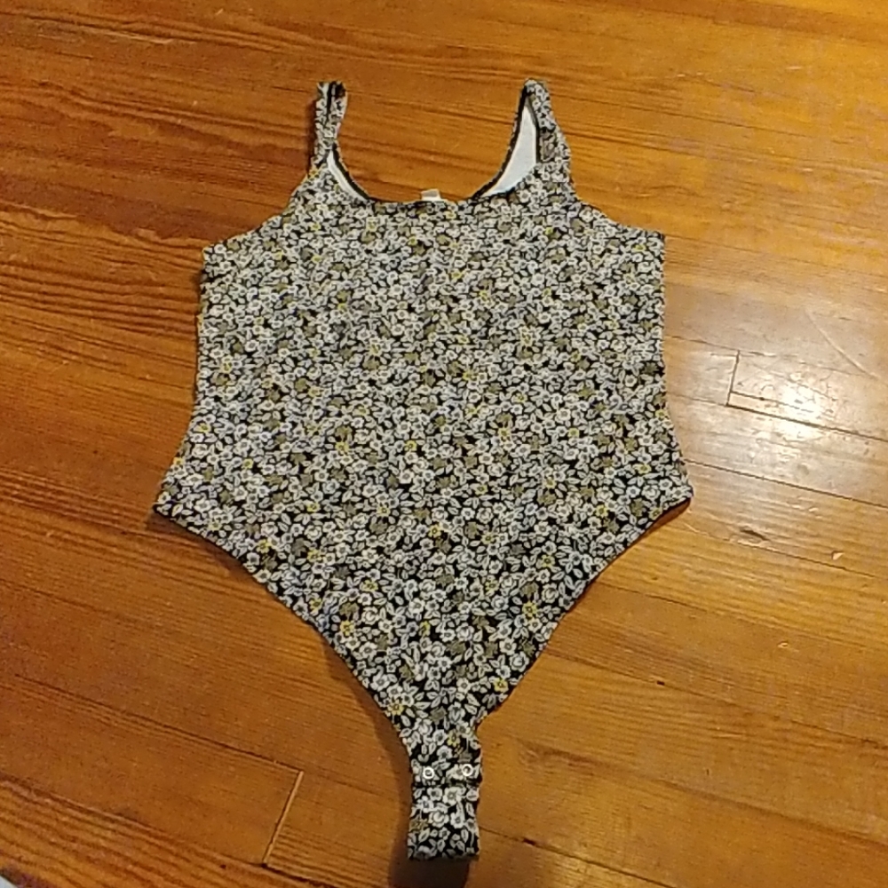 Floral bodysuit